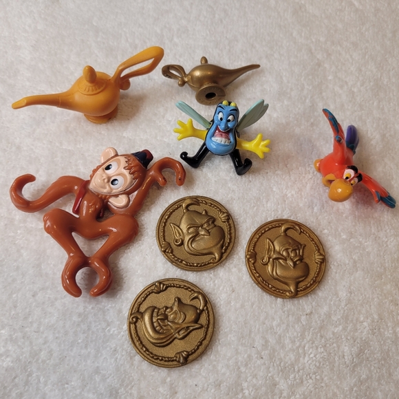 Vintage Disney 18 peice Alladin full cast set action figures and extras - Picture 5 of 16